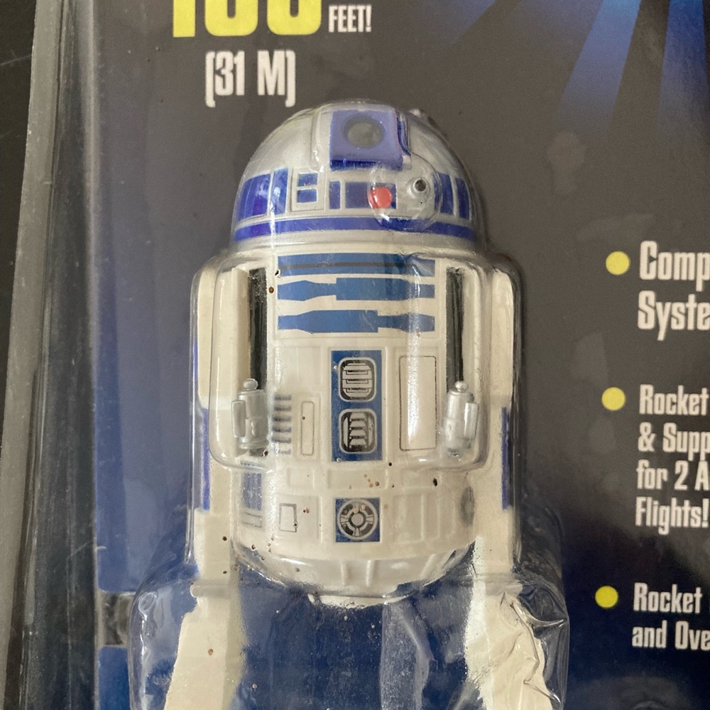 Star Wars R2-D2 Flying Model Rocket Starter set - Picture 4 of 5